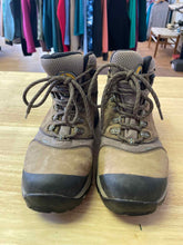 Load image into Gallery viewer, Women&#39;s Shoe Size 8 La Sportiva Brown Hiking Boots
