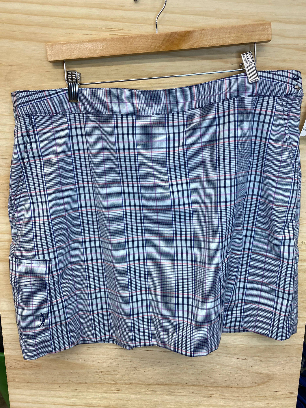 Size 16 IZOD Blue Skort